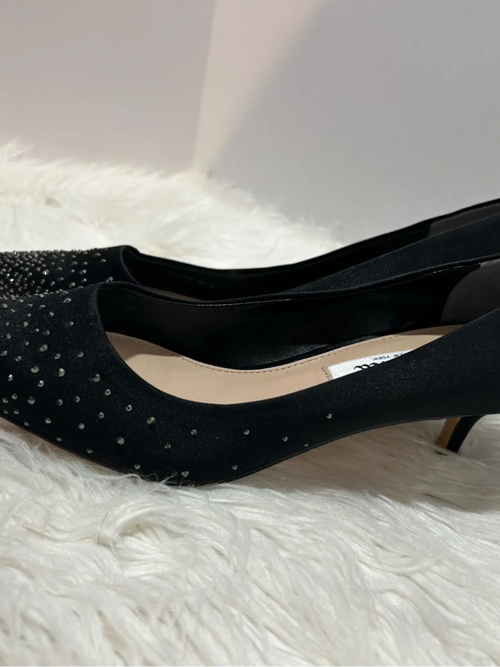 Nina Black Pointed-Toe Crystal-Stud Kitten Heels 7.5